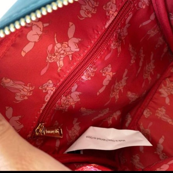 Fox and the hound Loungefly backpack - Picture 3 of 4